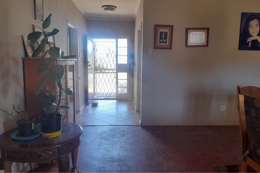 3 Bedroom Property for Sale in Labiance Estate Western Cape